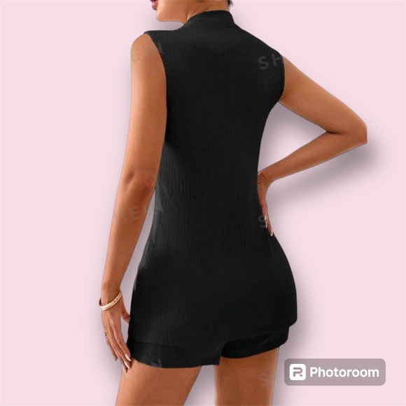 Shein | Mock Neck Split Hem Tank Top & Shorts 2-Peace Set | Small - Picture 2 of 6
